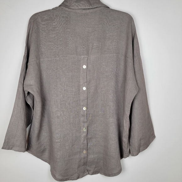 Sofia Italian Made 100% Linen Button Down Top with Button Down Back Detail, sz L - Picture 3 of 5